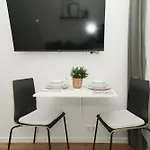 아파트 Stylish Smart Studio! 탈린