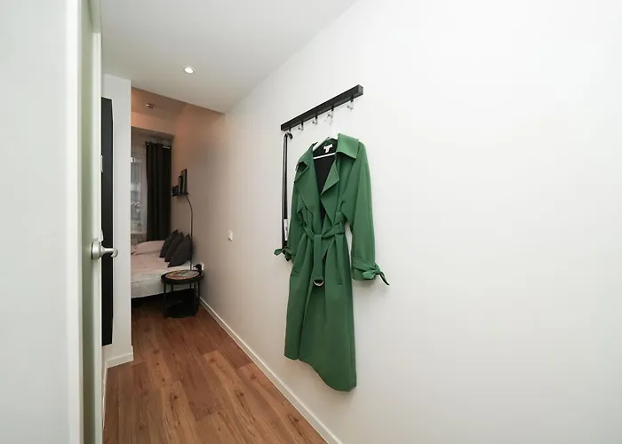 Stylish Smart Studio! Apartment